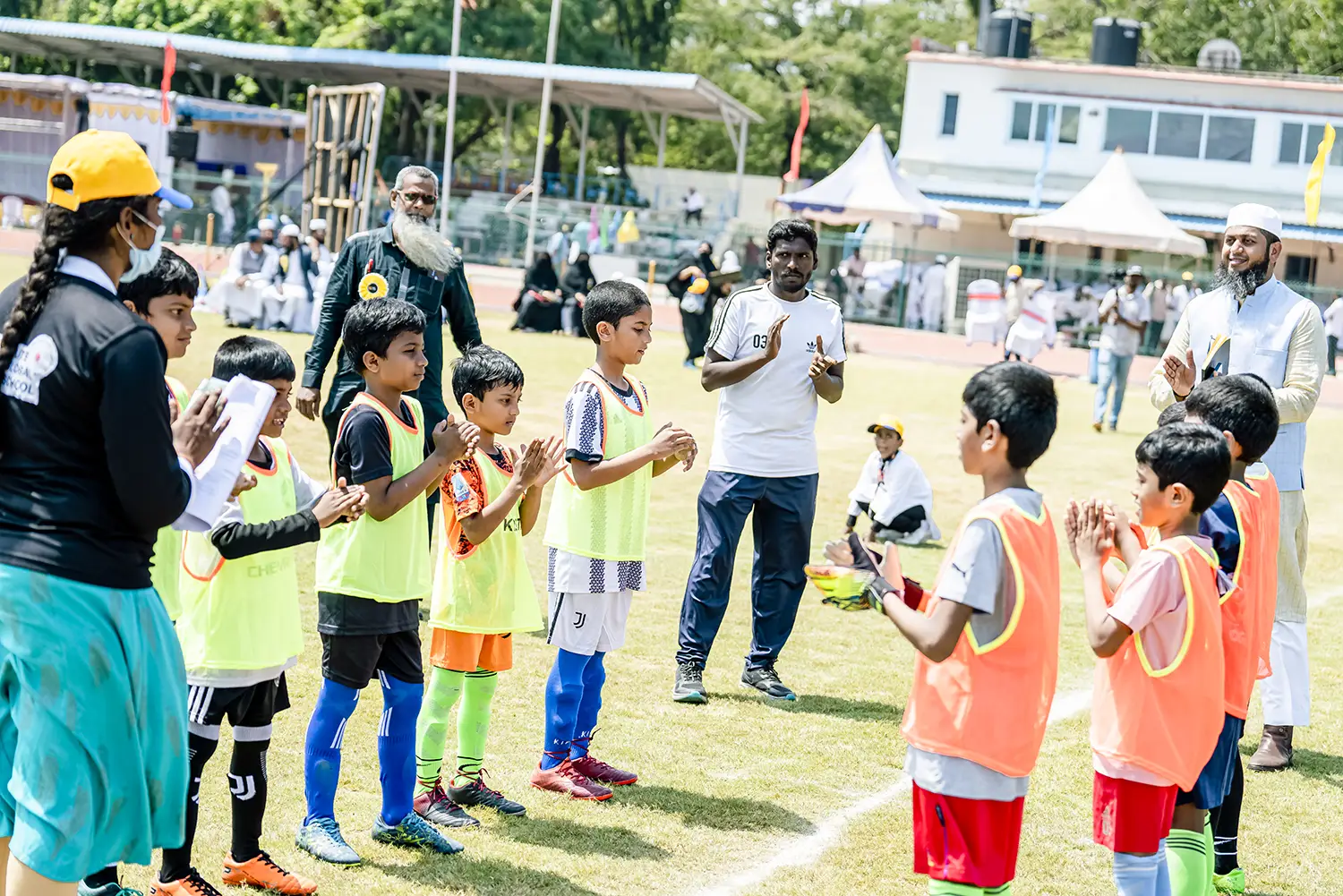 Extra Curricular - Photo 5