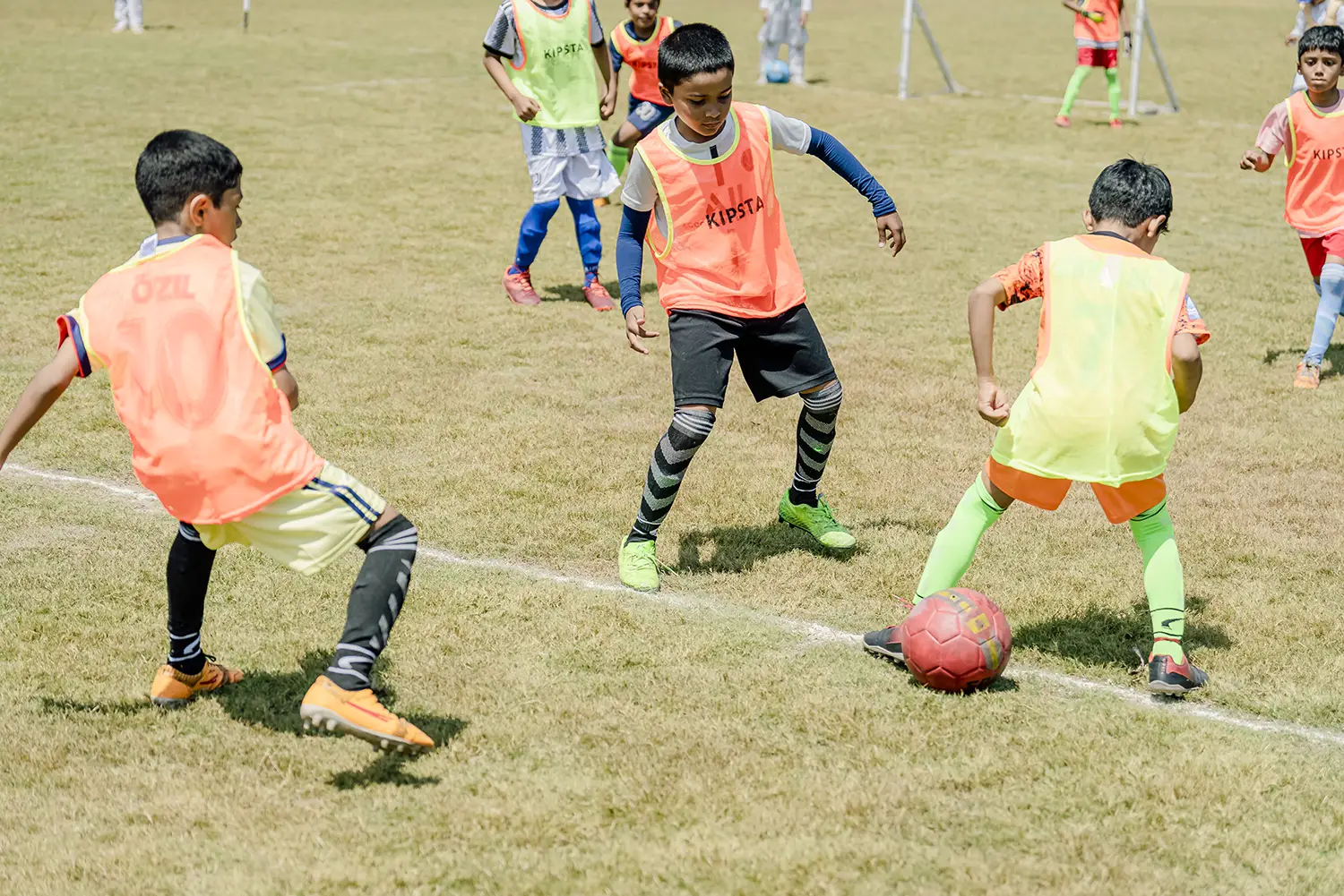 Extra Curricular - Photo 13