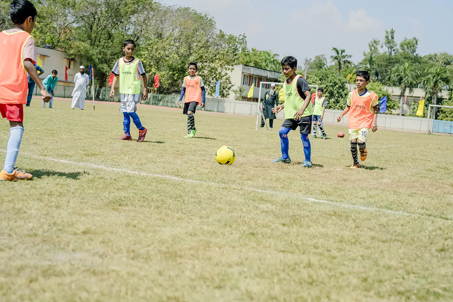 Extra Curricular - Photo 21